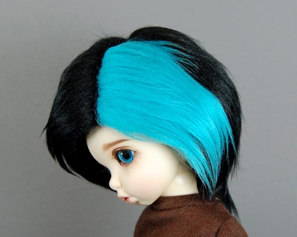 6/7 Blue and Black Wig