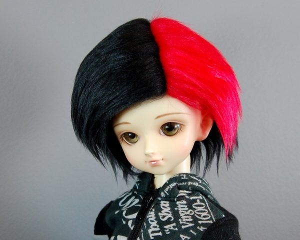 7/8 Black and Red Wig